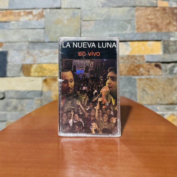 La Nueva Luna - En Vivo (Ed. 2001 ARG)