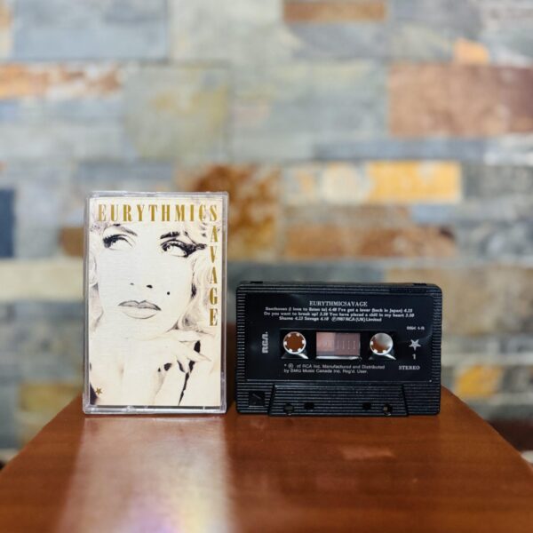 Eurythmics – Savage (Ed. 1987 Canadá)